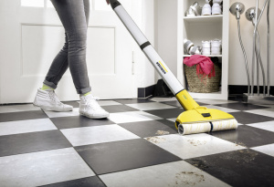 Швабра Karcher EWM 2 *EU. акум. (1.056-300.0)